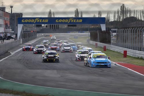​All at stake in thrilling Sochi WTCR season finale