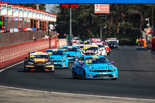 Challenging triple-header ahead of Lynk & Co Cyan Racing at Slovakiaring