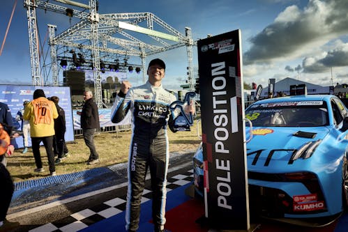 ​Lynk & Co Cyan Racing claims both poles in Uruguay