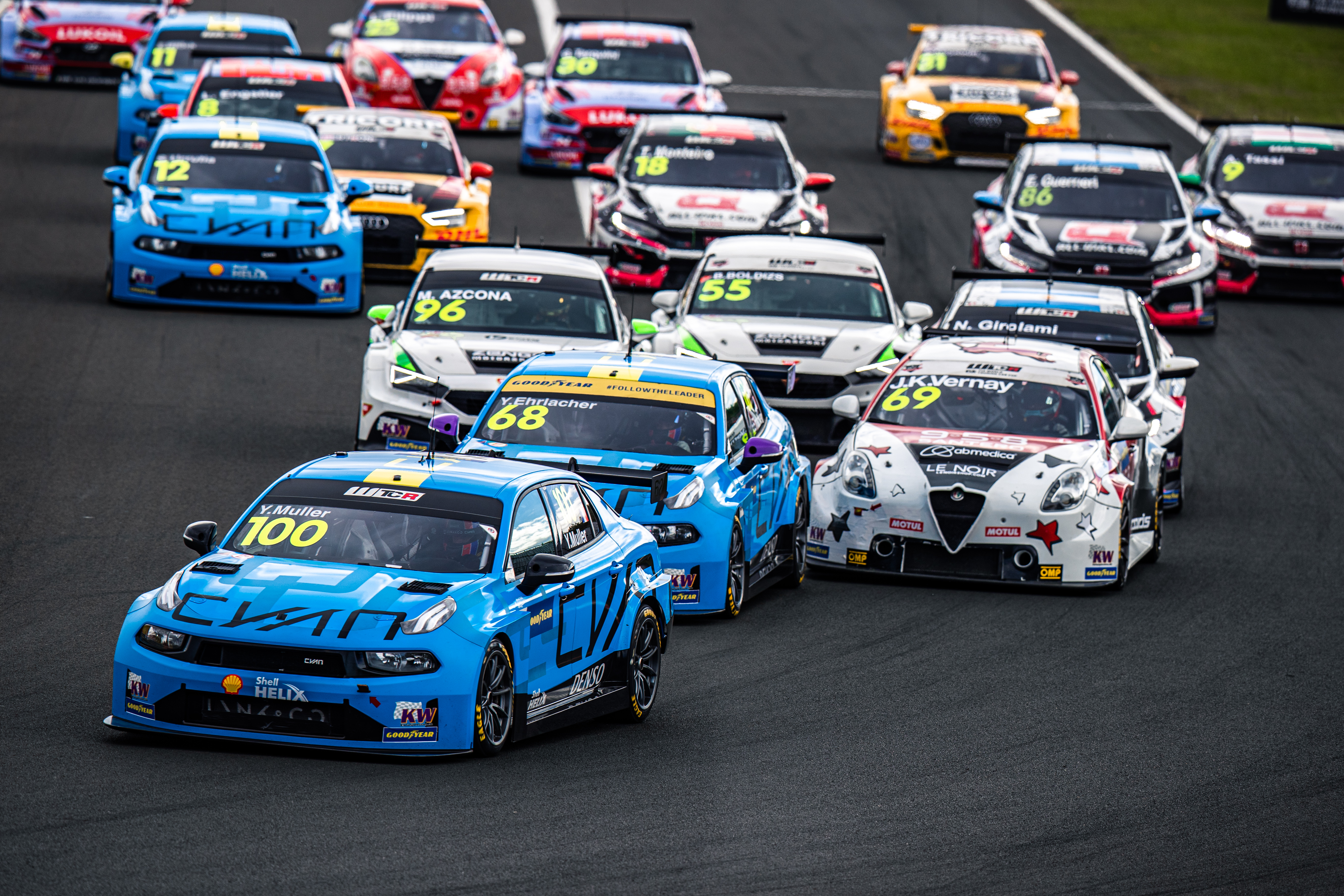 Heat is on Lynk & Co Cyan Racing for penultimate WTCR round | Cyan Racing