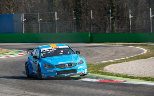 Quadruple World Champion Yvan Muller strengthens Polestar Cyan Racing in Qatar WTCC season finale