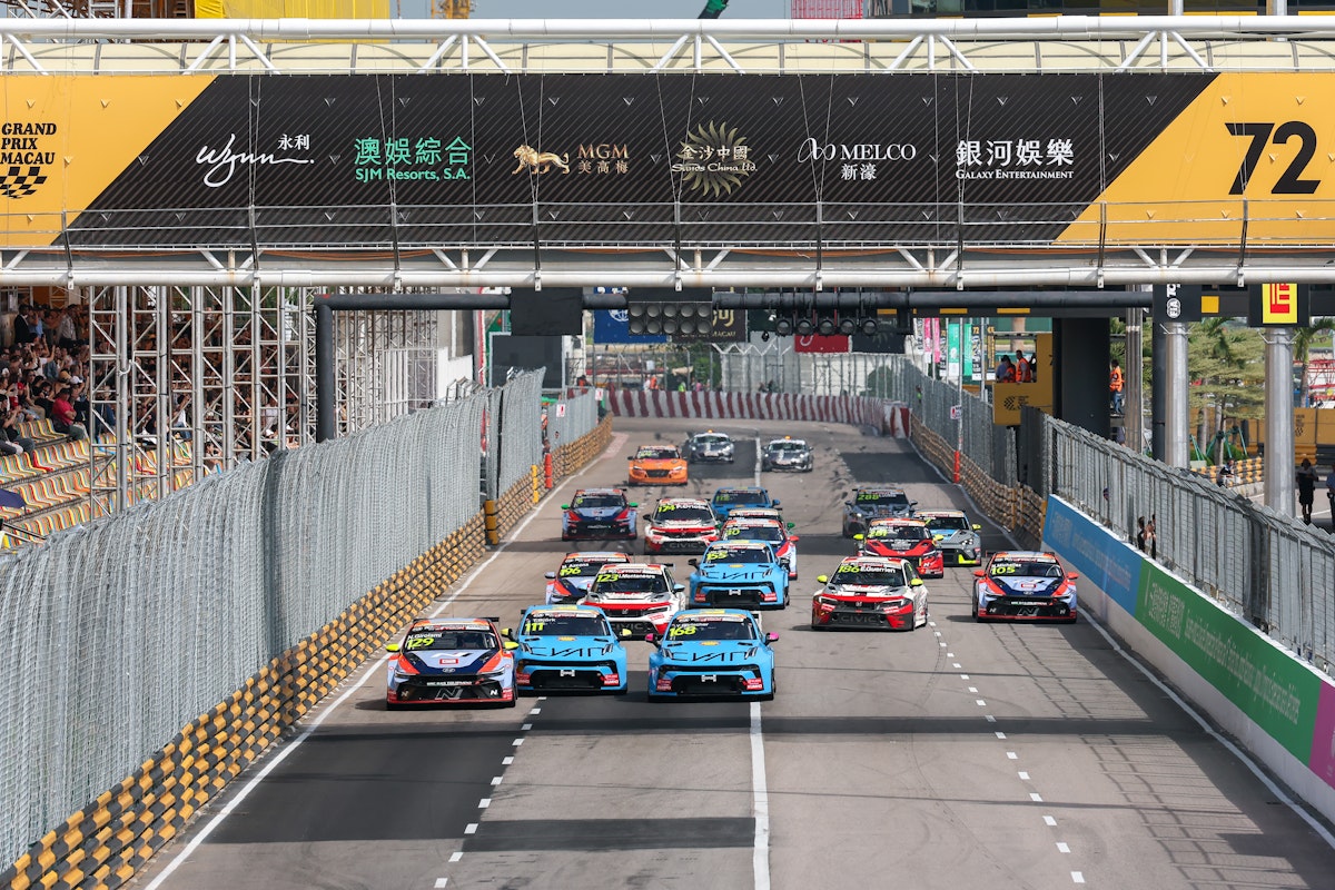 Lynk & Co Cyan Racing claims double FIA TCR World Tour titles as most ...