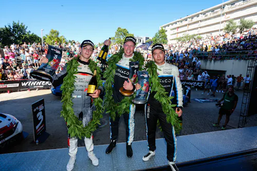 ​Vila Real brings Lynk & Co Cyan Racing two out of two wins